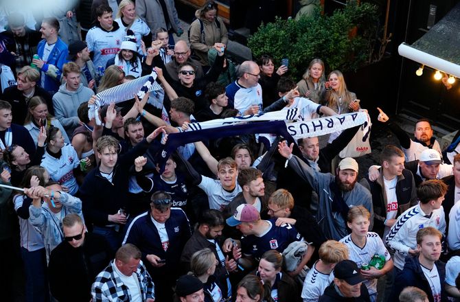 3F Superliga -Politiet opdaterer fra Aarhus: Alle er glade