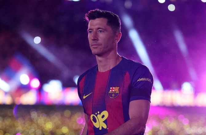 La Liga -Medie: FC Porto vil snyde Barca for Lewandowski
