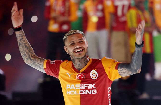 SüperLig -Icardi takker af i Galatasaray