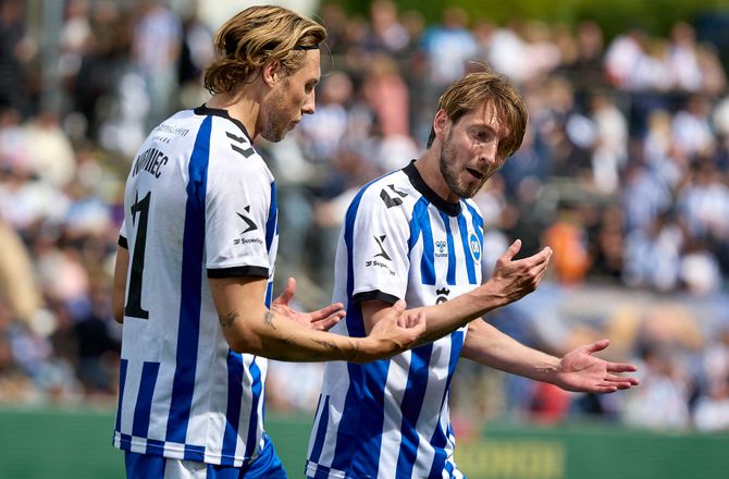 3F Superliga -OB-angriber i skrigende smerte: Blev båret ud fra træning