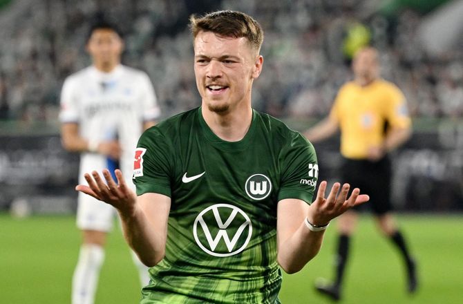 Bundesliga -Stuttgart køber eftertragtet Wolfsburg-angriber