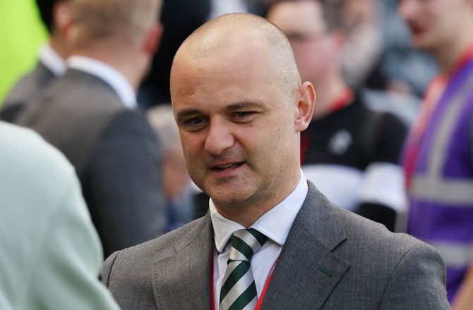 Premiership -Trods udskrivelse: Martin O'Neill er ikke på sidelinjen for Celtic
