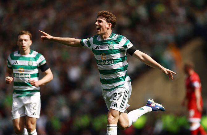 Premier League -Rygtet til Premier League: Celtic-boss vil holde på duo