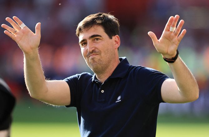 Premier League -Medie: Iraola får to år i Liverpool