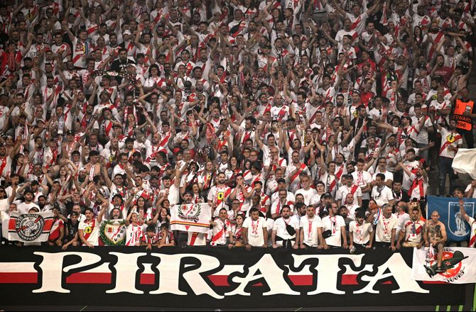 La Liga -Rayo Vallecano henter Serie A-målmand