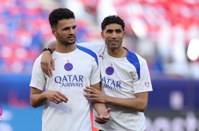 Serie A -Medie: Milan slår transferrekord for PSG-spids