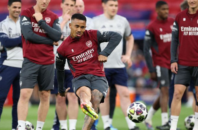 International -Medie: Napoli vil hente Jesus i Arsenal