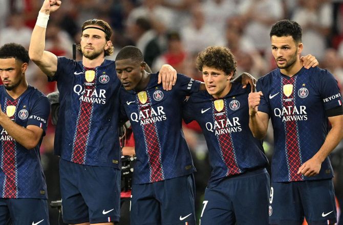 Ligue 1 -AC Milan meldes interesseret i PSG-angriber