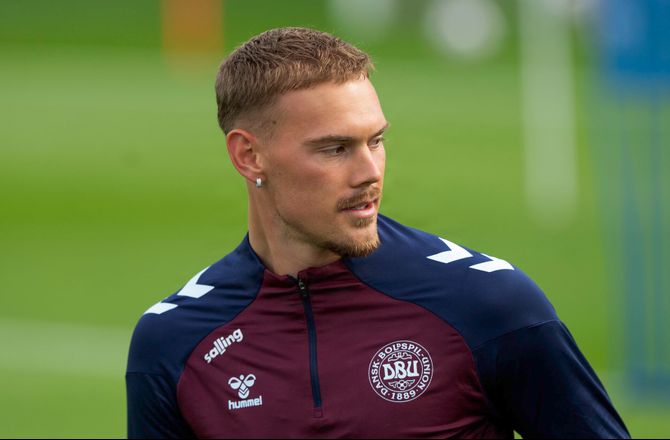 Ligue 1 -Filip Jørgensen meldes på vej til Strasbourg