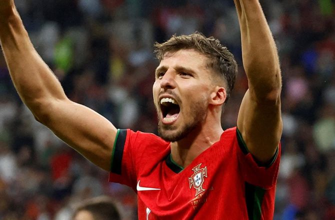 FIFA VM -Rúben Dias misser VM-åbner