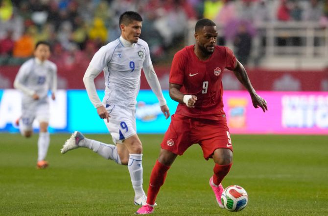 Championship -Southampton køber Cyle Larin