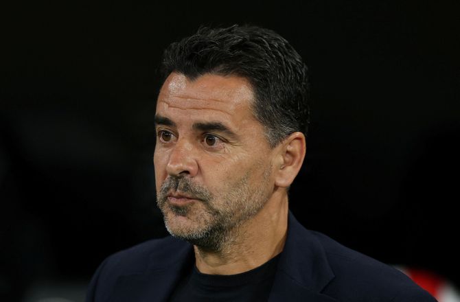 Æresdivisionen -Michel forstår ikke Ajax-kollaps