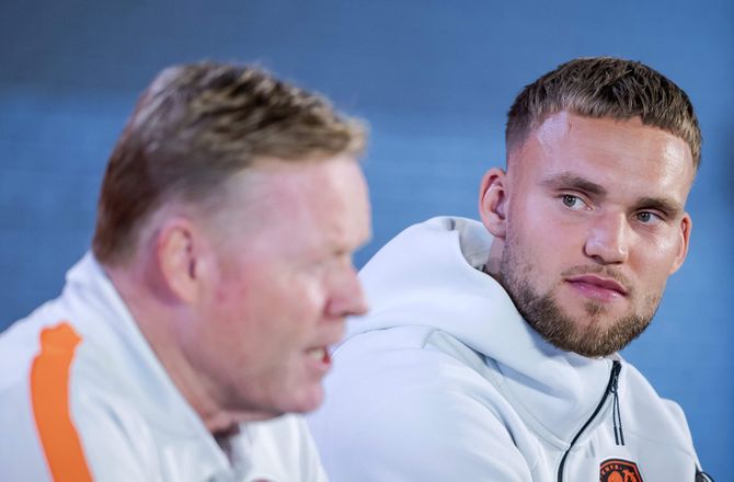 FIFA VM -Ronald Koeman melder ud om målmandshierarki