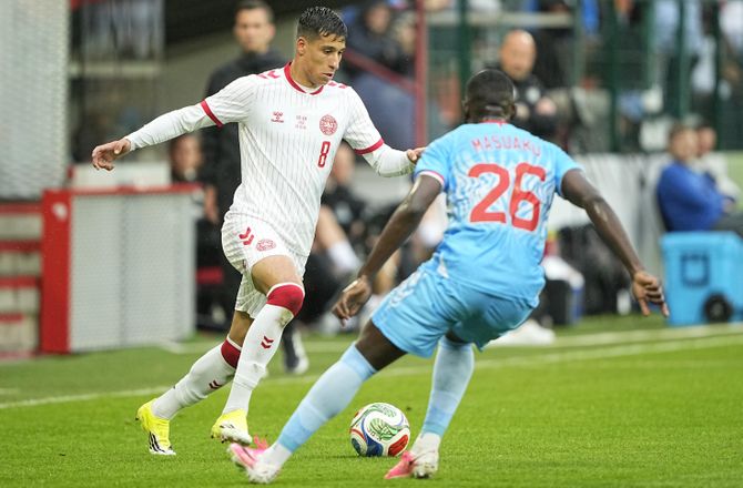 Venskabskampe -LIVE: Danmark under pres!