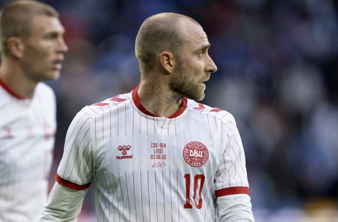 Venskabskampe -Tottenham støtter Eriksen: Vi er alle bag dig