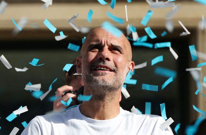 Italien -Guardiola menes at afvise Italien