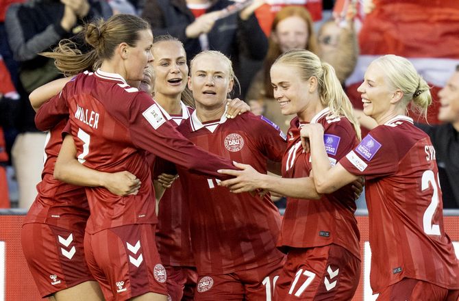 VM-kvalifikation -Harder leder Danmark i jagten på VM-billet