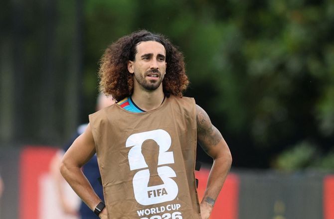 FIFA VM -Spansk boss om Cucurella-skifte: Er glad hvis han er