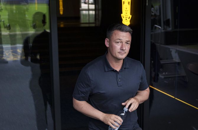 3F Superliga -Ny ledergruppe på vej i Brøndby