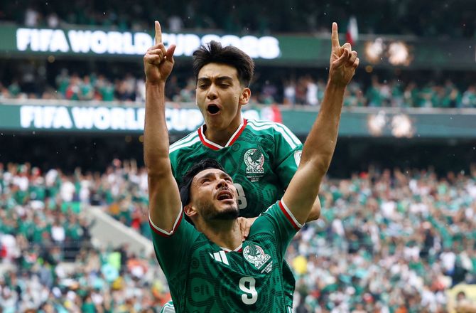 Premier League -Rygtetid: Liverpool jagter mexicansk juvel