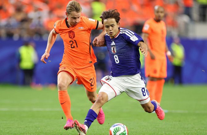 FIFA VM -Koeman forsvarer udskældt profil