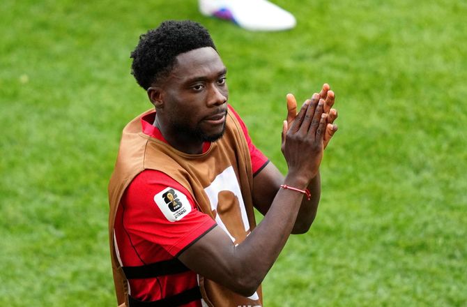 FIFA VM -Davies starter på bænken for Canada
