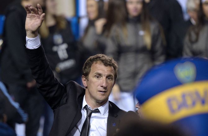 Primera División -Boca Juniors hyrer Rodolfo Arruabarrena - igen