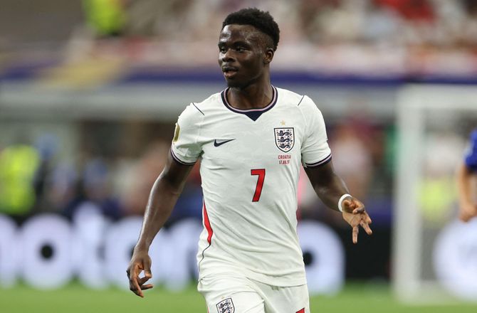 FIFA VM -Bukayo Saka er smertefri