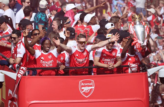 Premier League -Nej til Spurs: Upson meldes på plads i Arsenal