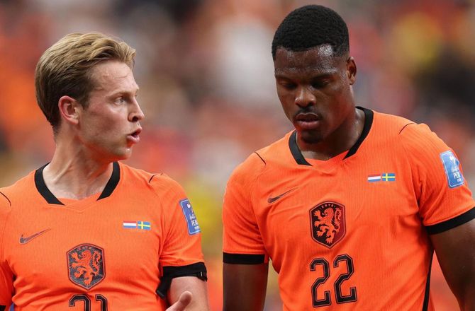 FIFA VM -De Jong slår tilbage: Mange forstår ikke fodbold