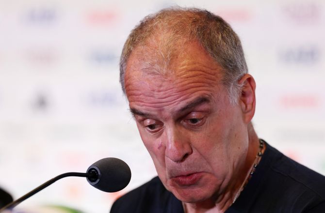 FIFA VM -Bielsa revser vandpauser: Tager en masse væk