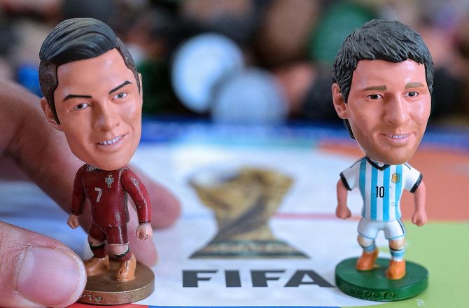 FIFA VM -VM-feber: Ronaldo mod Messi kan blive en realitet