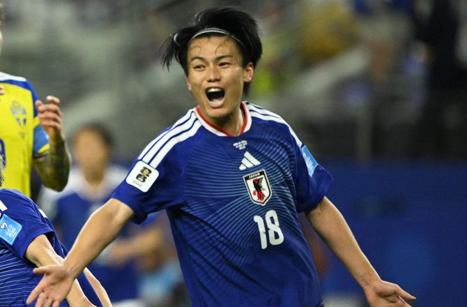 Ligue 1 -Lille snupper japaner i Feyenoord