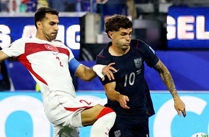 FIFA VM -SLUT: Afslutningen på Gruppe D minut for minut