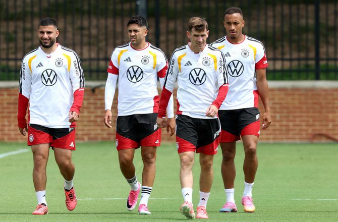 FIFA VM -VM-feber: Glemt pas forsinkede den tyske lejr