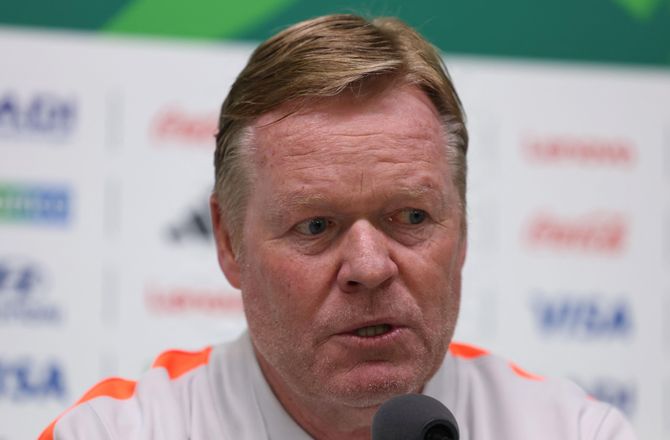 FIFA VM -Holland skifter to - Marokko har fire ændringer