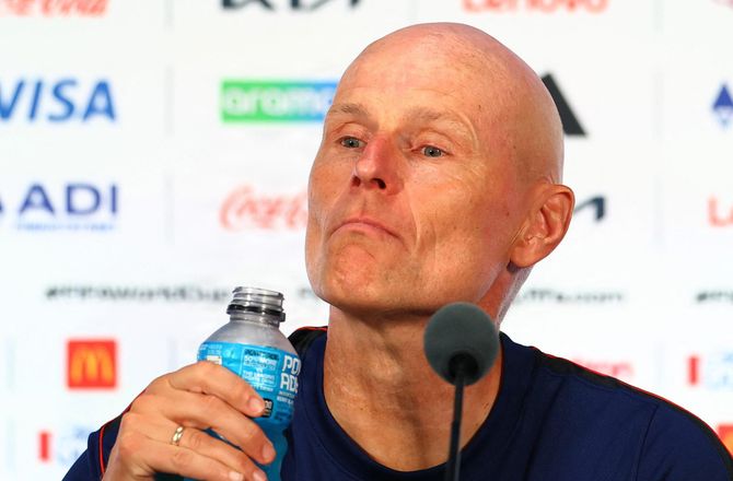 FIFA VM -Ståle forventer svær kamp: Det mest fysiske hold