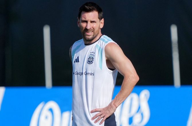 FIFA VM -VM-feber: Heksedoktor spår sensation mod Argentina