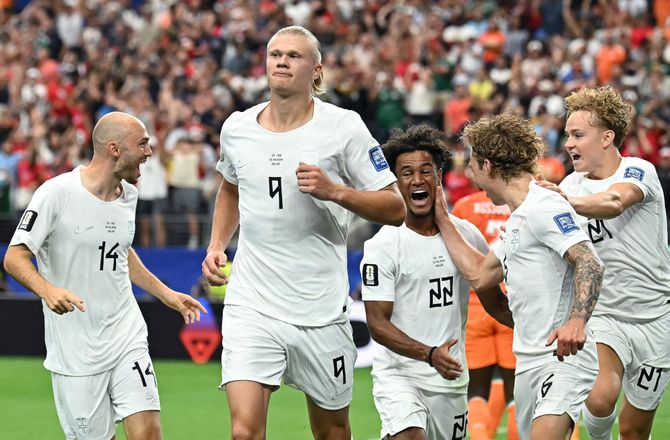 FIFA VM -VM-feber: Haaland fejrer VM-sejr med shoppetur