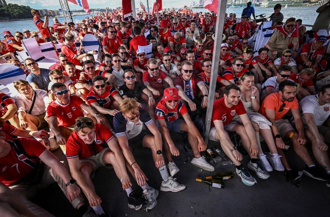 FIFA VM -VM-feber: Ro-jubelscene til Tour de France