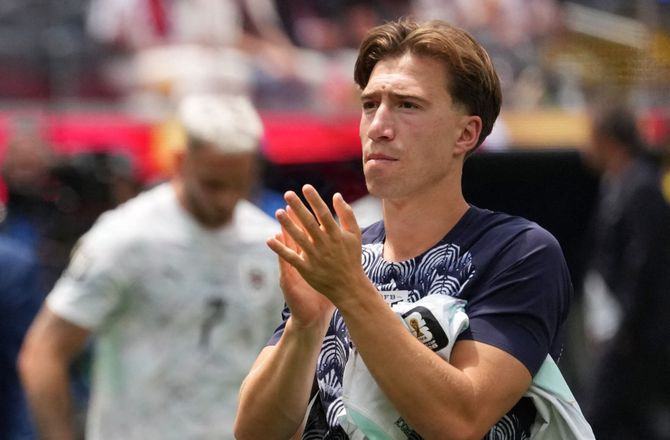 Premier League -Fulham henter konkurrent til Joachim Andersen