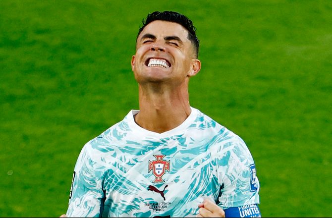 FIFA VM -Første gang nogensinde: Ronaldo scorer i VM-knockout