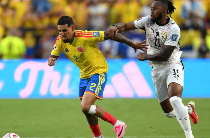 FIFA VM -LIVE: Diaz sprudler mod Ghana