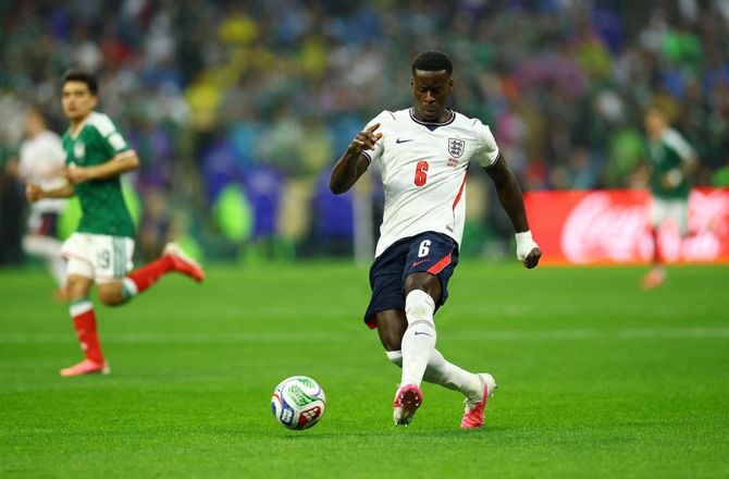 FIFA VM -Medie: To engelske profiler er tvivlsomme
