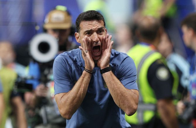 FIFA VM -Rørt Scaloni: Spillerne kalder mig tudefjæs