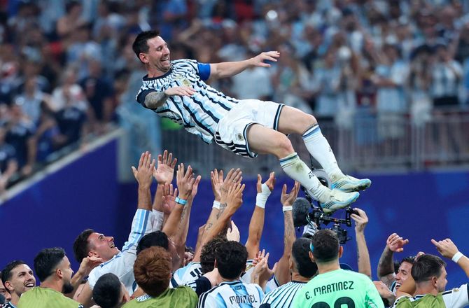 FIFA VM -Berørt Messi: Helt vanvittigt hvad vi gjorde i dag