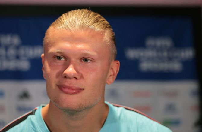 FIFA VM -Haaland forstår selvsikre engelske fans: Det er jo England!