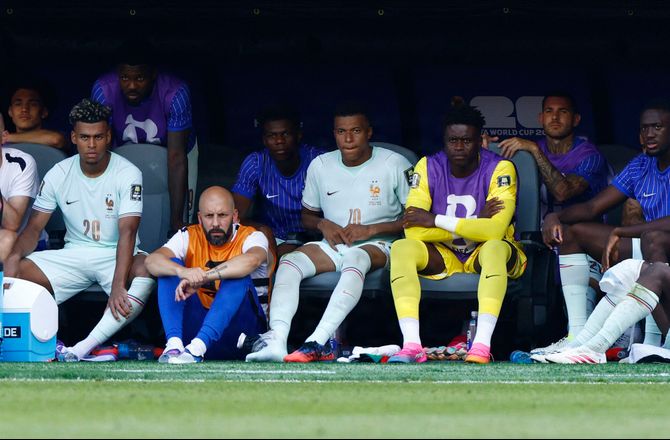 FIFA VM -Mbappé udskiftet: Han havde lidt ondt i anklen