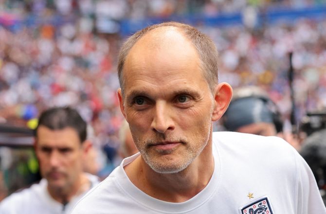 UEFA Nations League A -Tuchel ryster posen: Alexander-Arnold og Palmer udtaget