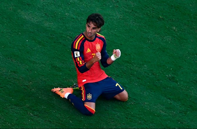 VM -Ferran Torres er man of the match